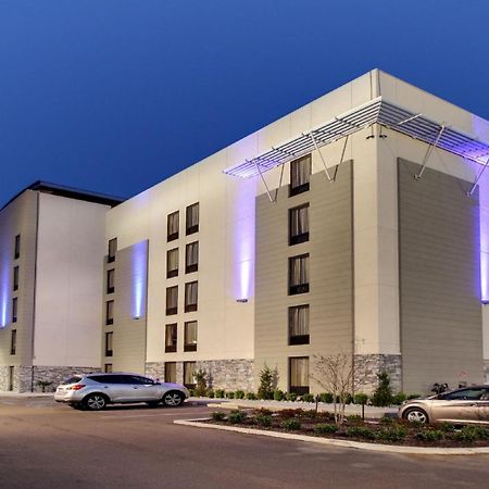 Holiday Inn Express & Suites Jackson Downtown - Coliseum By Ihg Exteriör bild