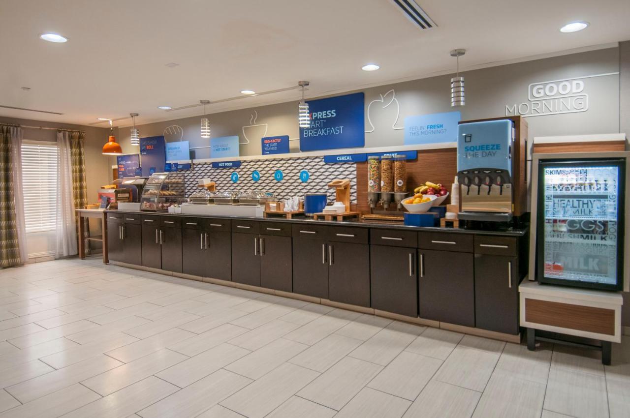 Holiday Inn Express & Suites Jackson Downtown - Coliseum By Ihg Exteriör bild