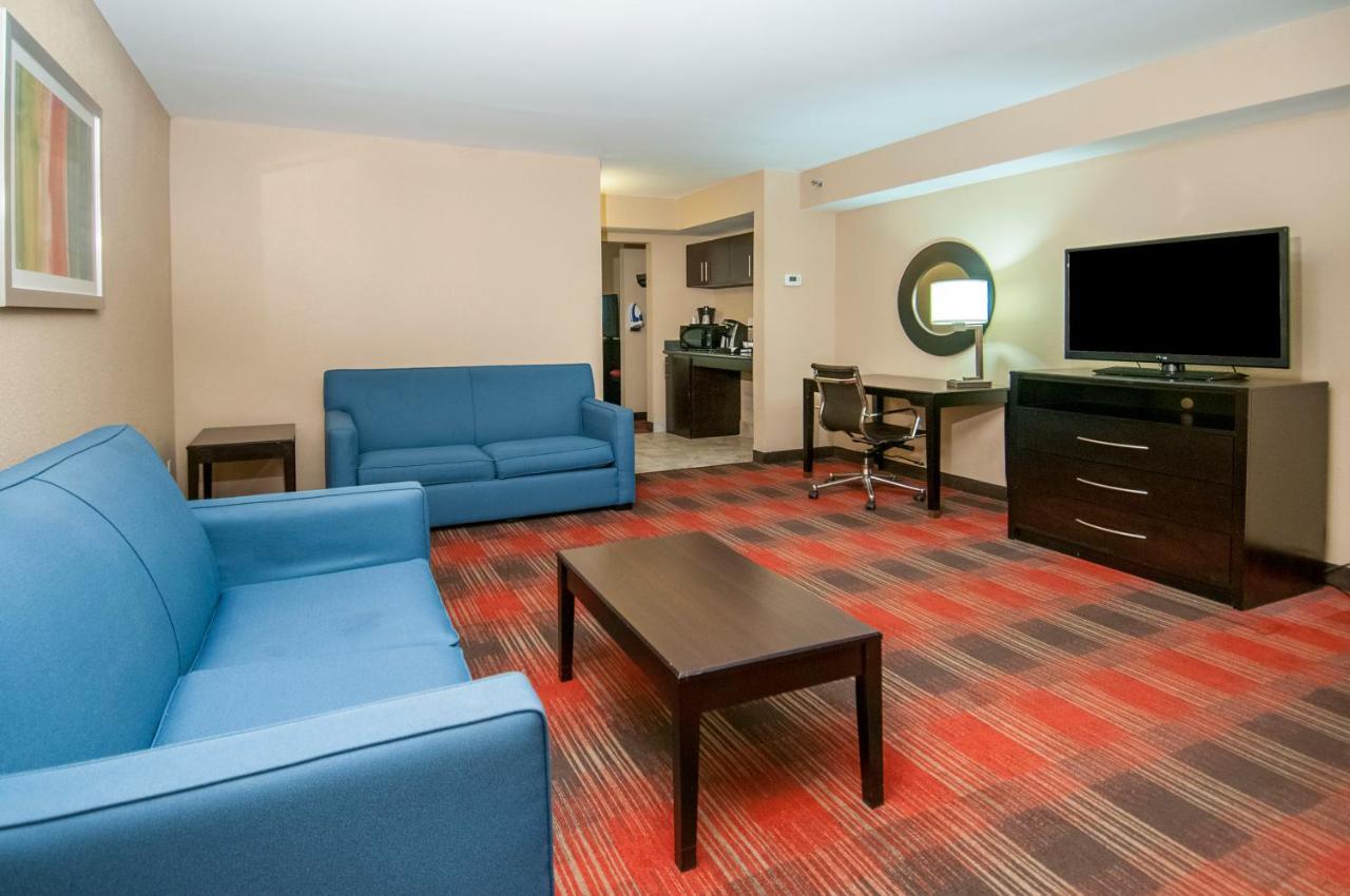 Holiday Inn Express & Suites Jackson Downtown - Coliseum By Ihg Exteriör bild