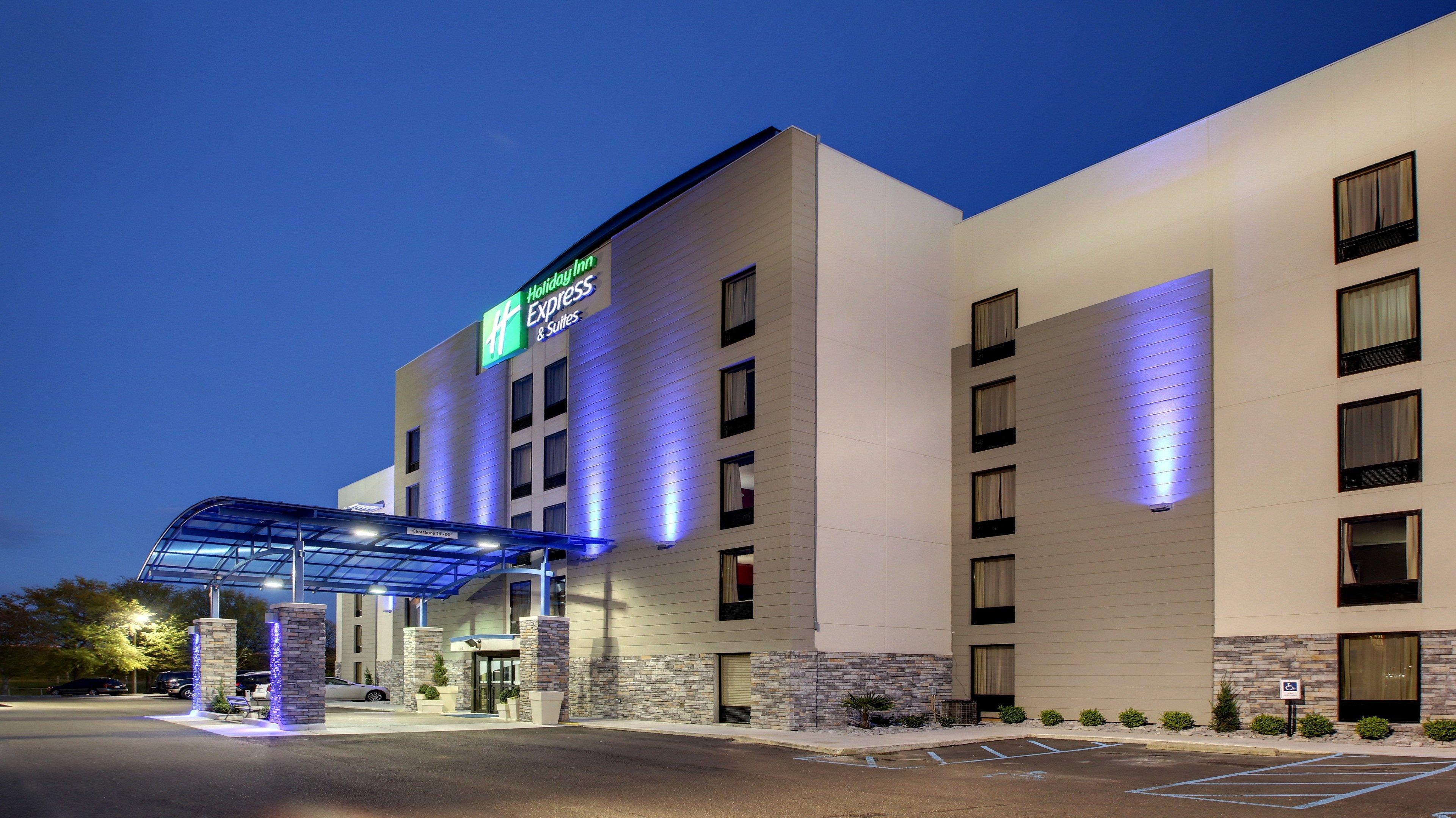 Holiday Inn Express & Suites Jackson Downtown - Coliseum By Ihg Exteriör bild