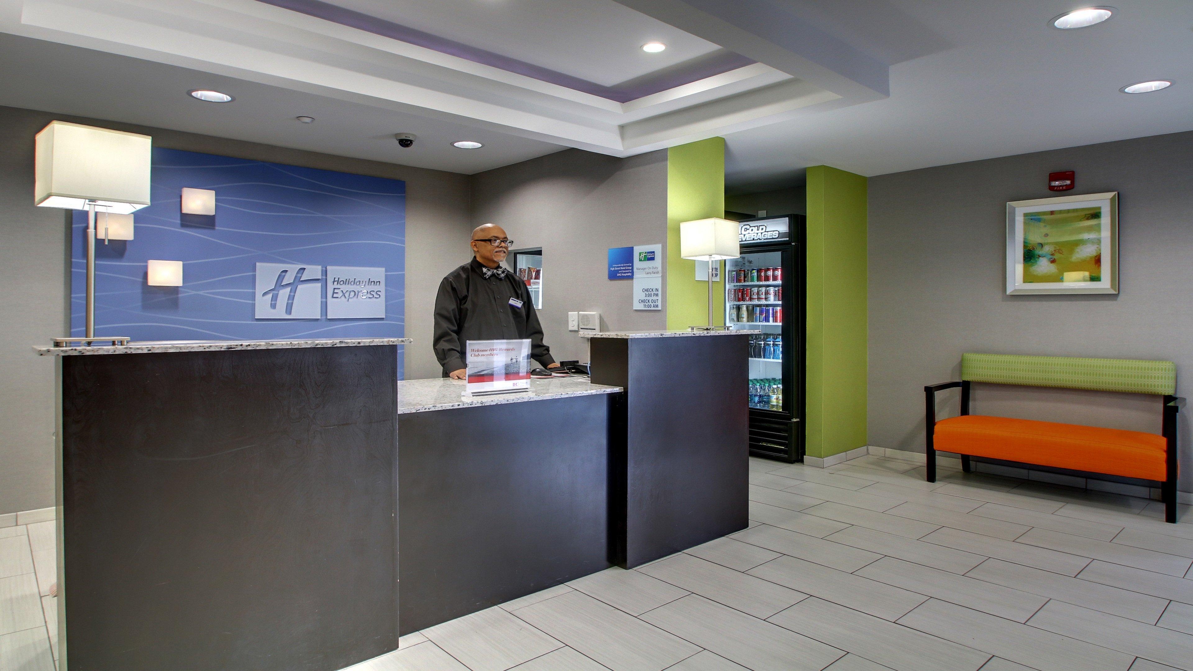 Holiday Inn Express & Suites Jackson Downtown - Coliseum By Ihg Exteriör bild