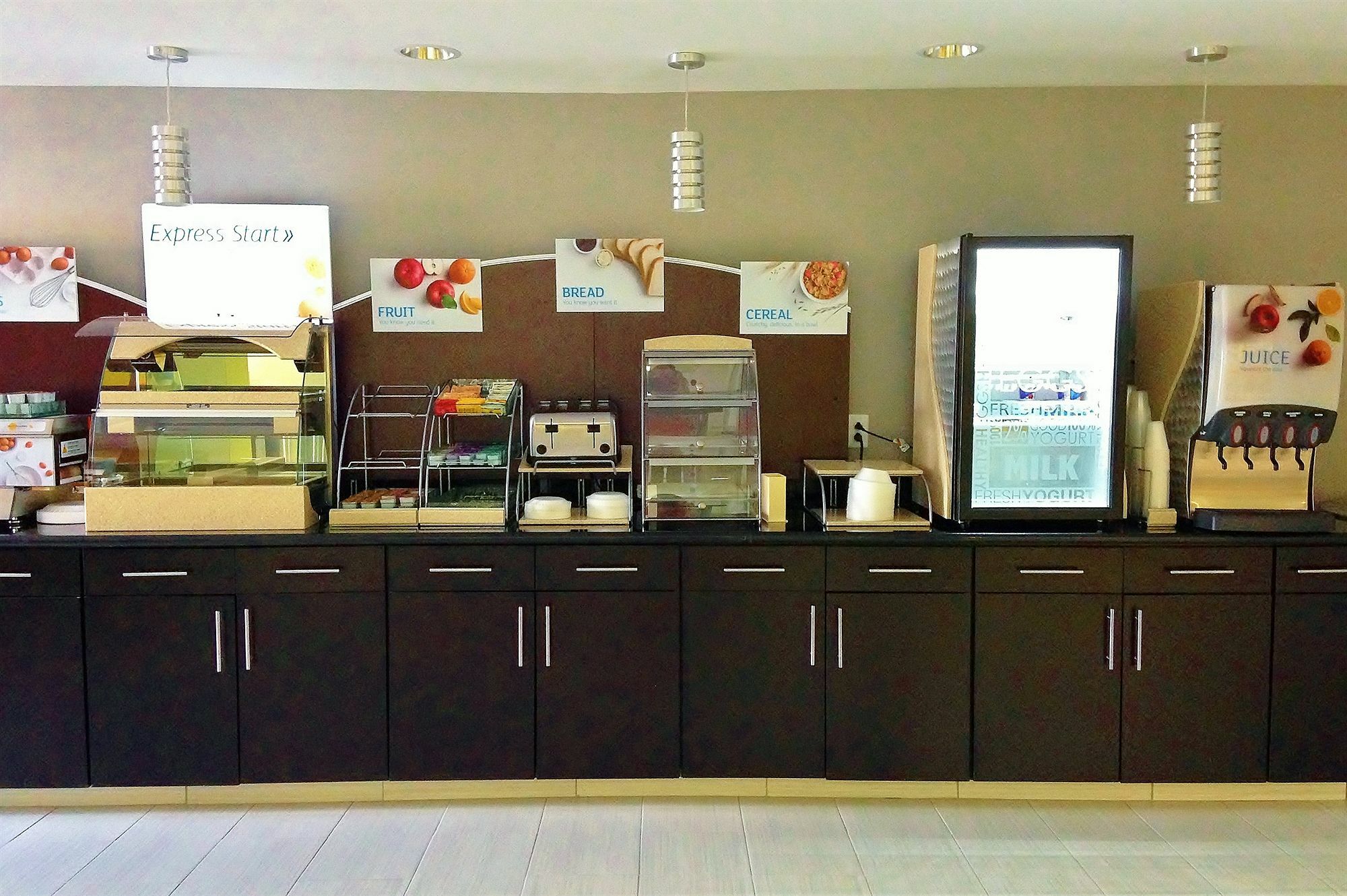 Holiday Inn Express & Suites Jackson Downtown - Coliseum By Ihg Exteriör bild